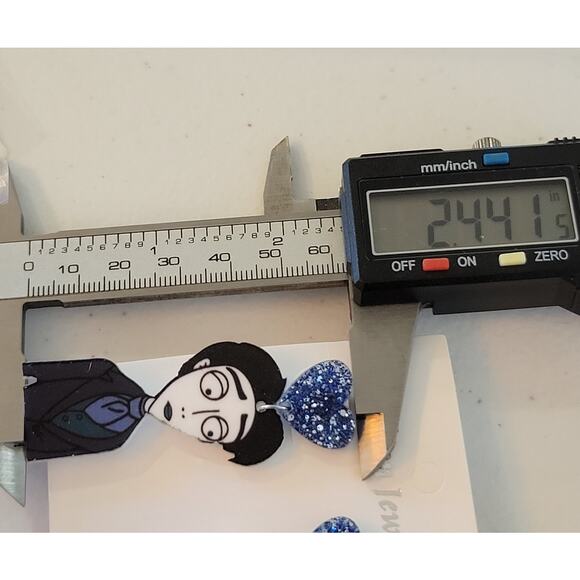 Corpse Bride Earring Victor Emily Blue Glitter Heart Dangle Fashion Jewelry 2.5" - Picture 6 of 10